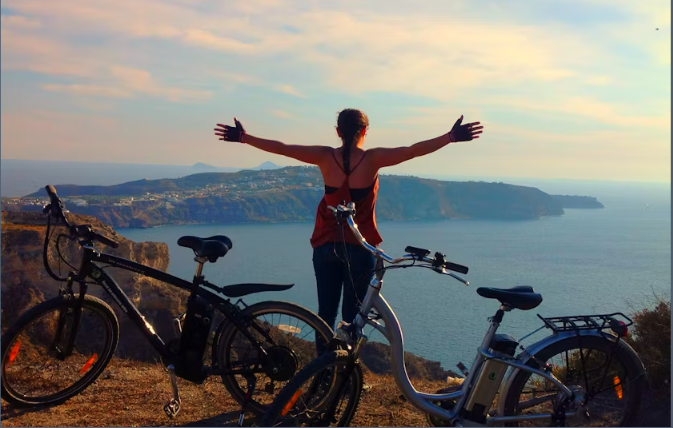 Guided e-bike tour in Santorini - Image 2